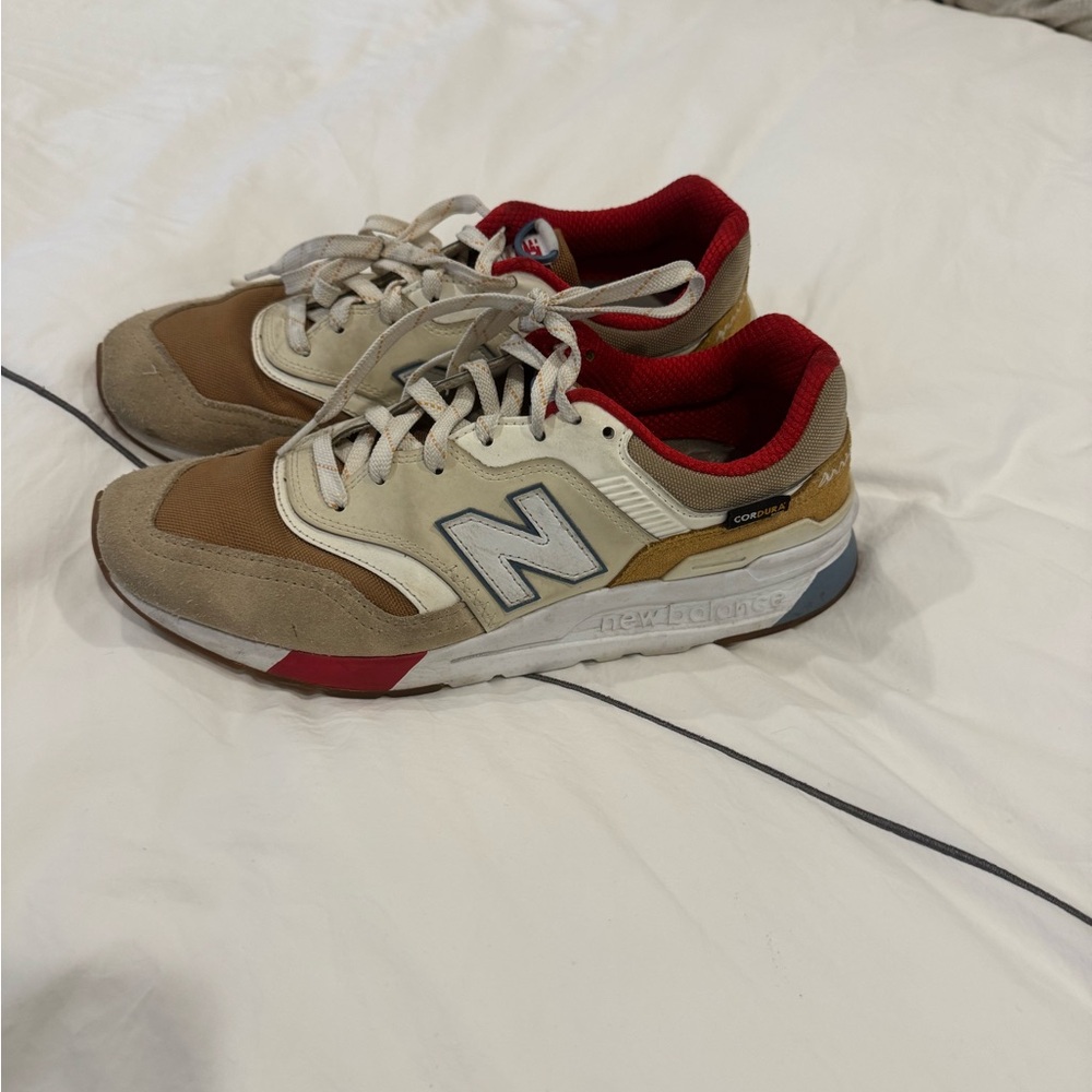 New Balance Multicolor Sneakers